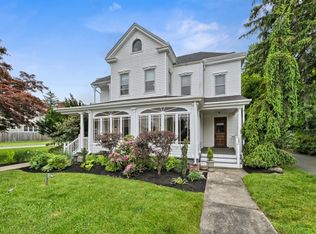 7 High St, Butler, NJ 07405