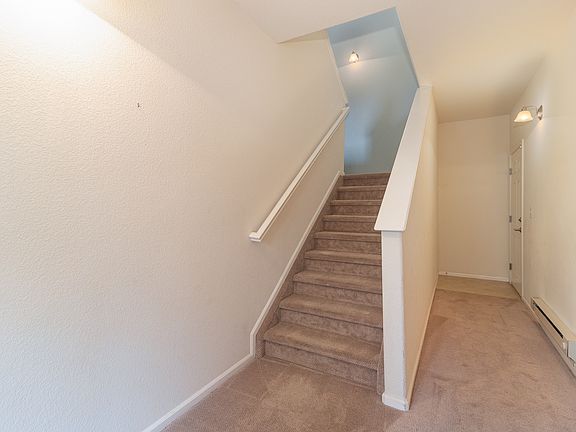 Entry stairs to main floor