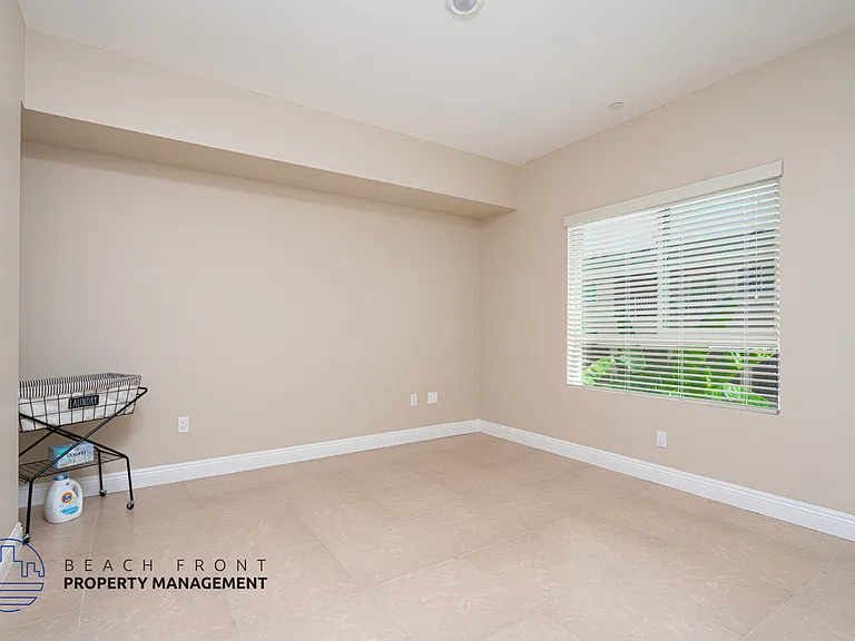 1522 Lomita Blvd. — Photo 19