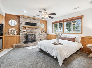 10720 Hummingbird St NW, Coon Rapids, MN 55433