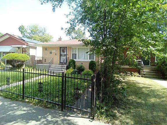 2nd image of 10521 S Cottage Grove Ave