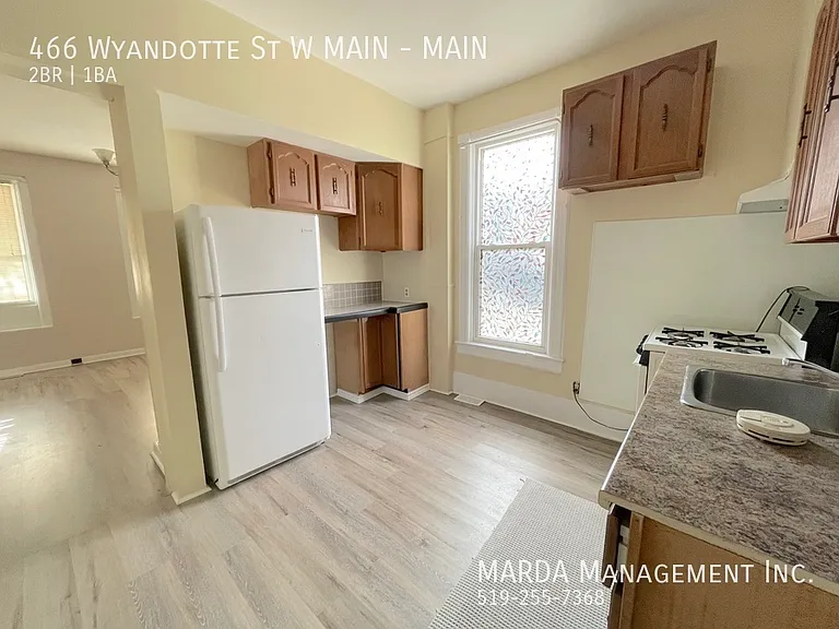466 Wyandotte St W #MAIN — Photo 4