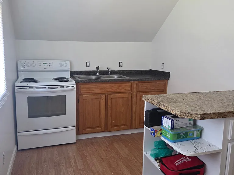 504 Rainier St #3 — Photo 12