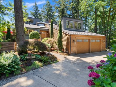 1990 Indian Trl, Lake Oswego, OR, 97034