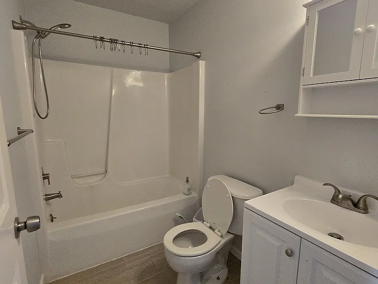 3566 Edgemont St — Photo 5