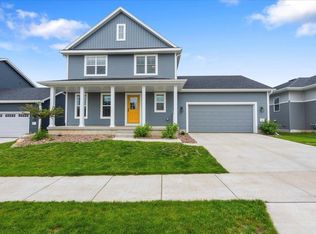 507 E Verleen Ave, Waunakee, WI 53597