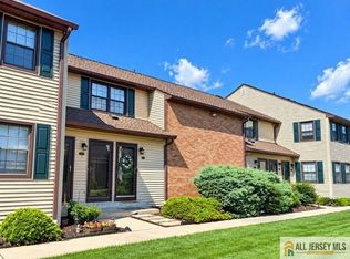 30 Prospect St #8, Metuchen, NJ 08840