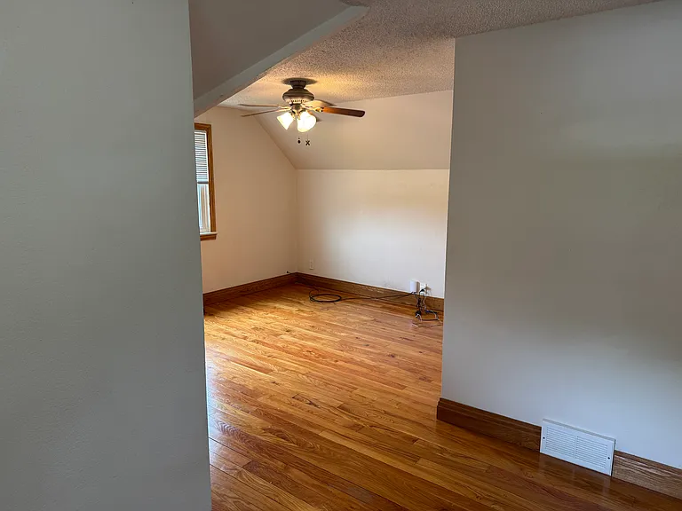 1601 Fox Dr — Photo 12