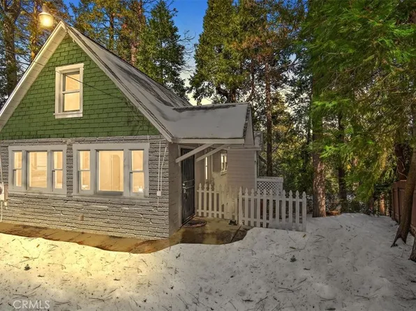 23322 Crest Forest Dr, Crestline, CA 92325