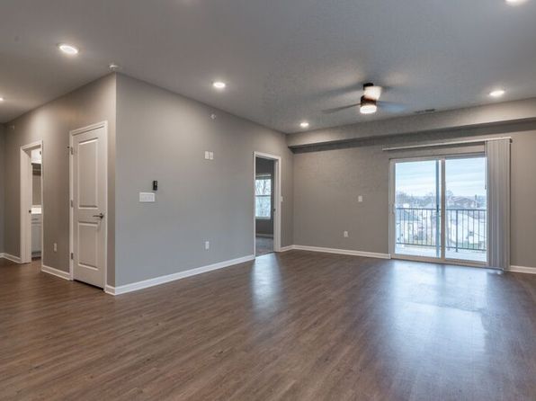 1601 E Main St Unit 102