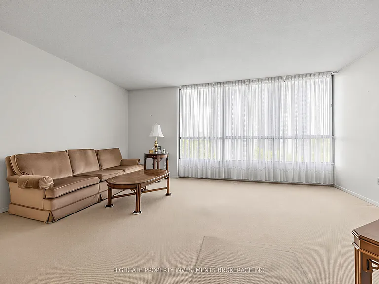 10 Martha Eaton Way #605 — Photo 14