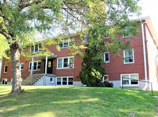 19 Elgin St N #1A, Pt Hope, ON L1A2L8