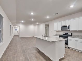 402 Evergreen Sumac Loop, Kyle, TX 78640