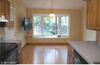 5th image of 12804 Scranton Ct