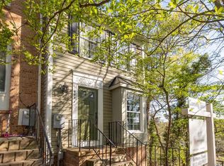 5001 9th St S, Arlington, VA