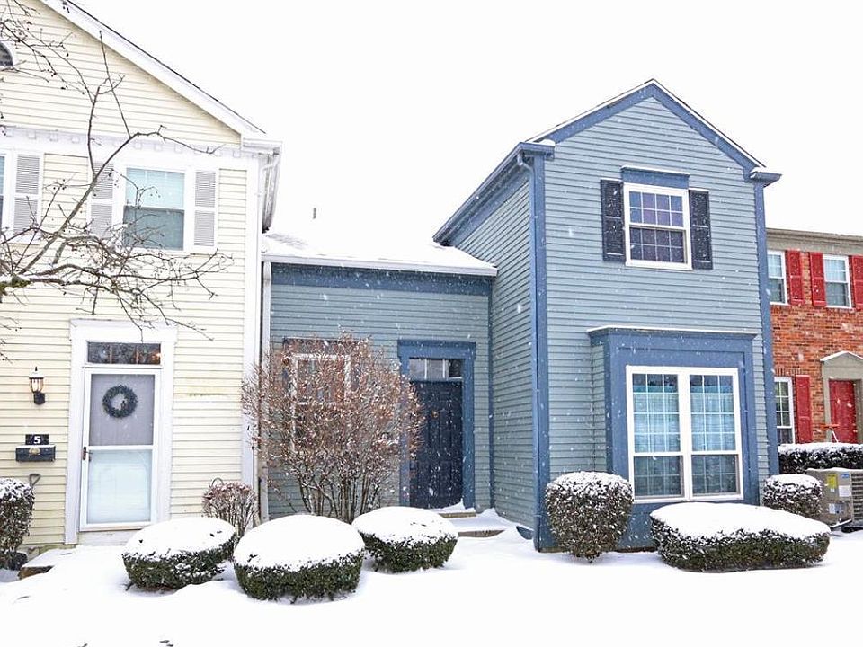 1st image of 6 Twin Lakes Dr
