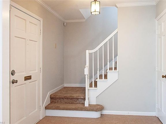 5th image of 5117 Lawndale Dr APT B