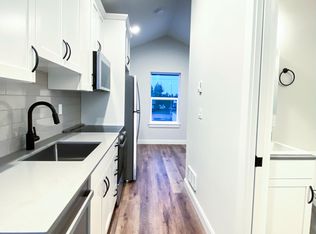 2725 Peabody St #201, Bellingham, WA 98225