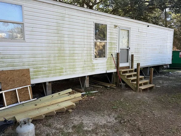 3860 Creighton Rd Unit 5, Pensacola, FL 32504