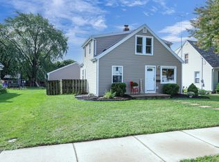 421 W 10th St, Kaukauna, WI 54130