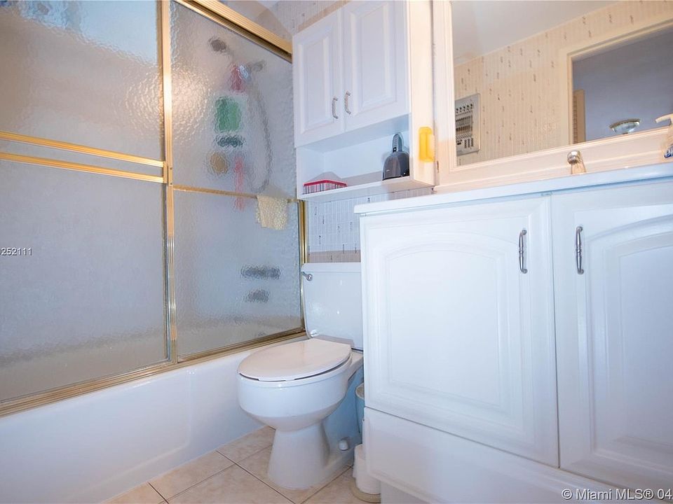 1st image of 8001 Byron Ave APT 3D