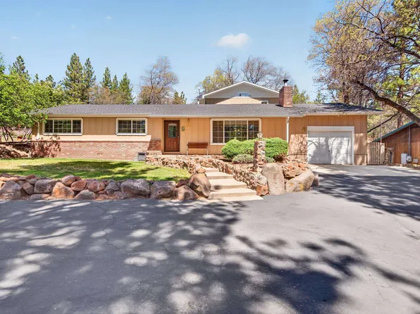 415 N Pine St, Susanville, CA 96130