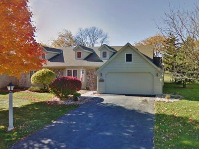 W178N9759 Riversbend CIRCLE WEST West, Germantown, WI, 53022
