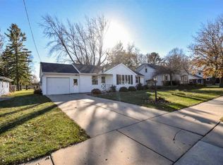 192 E Cedar St, Pulaski, WI 54162