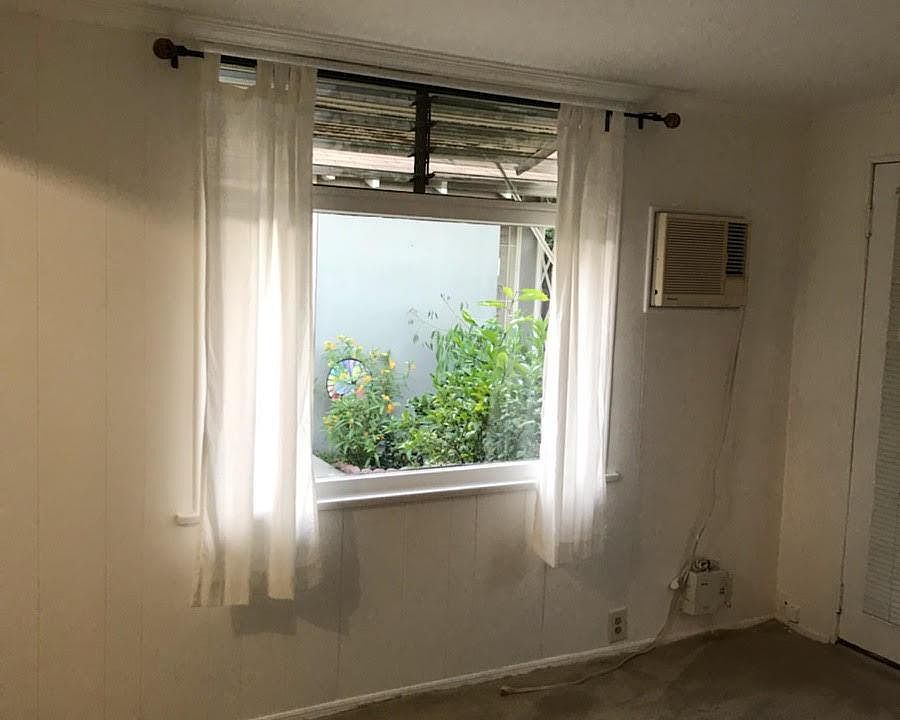 2nd image of 667 Grand Ave #1/2