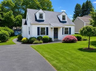 32 Hasbrouck Dr, Poughkeepsie, NY 12603