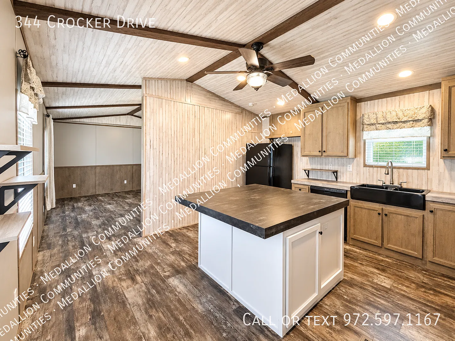 3 bed, 980 sqft, $1,349 — Photo 3