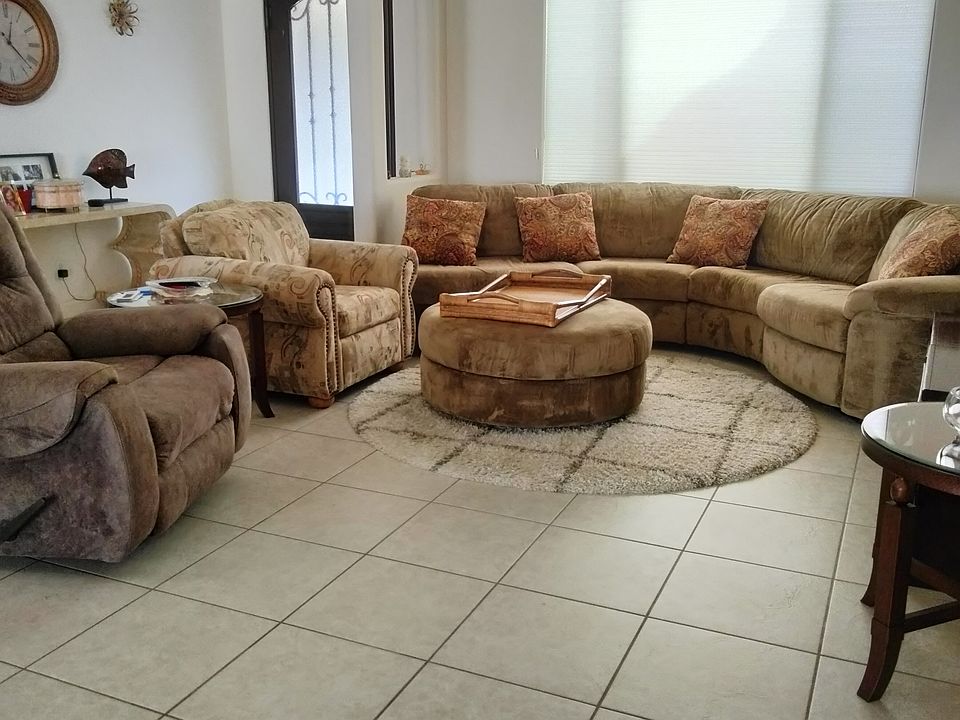 1st image of 5081 Circula De Hacienda