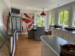 1009 34th Ave E, Seattle, WA 98112