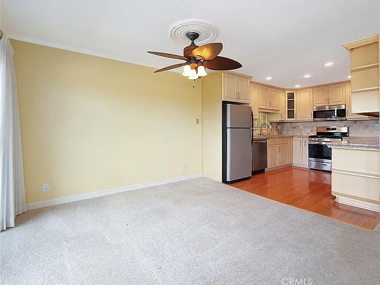 26130 Narbonne Ave #135 — Photo 7