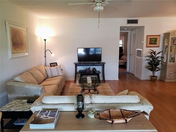3rd image of 1045 E Circle Terrace #B
