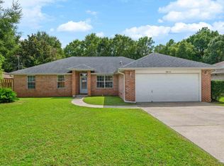 6655 Ridge Crest Dr, Milton, FL 32570