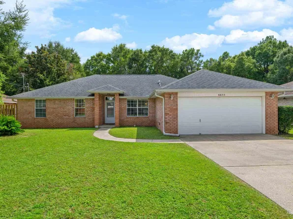 6655 Ridge Crest Dr, Milton, FL 32570