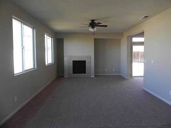 2nd image of 2105 Chapman Oak Dr