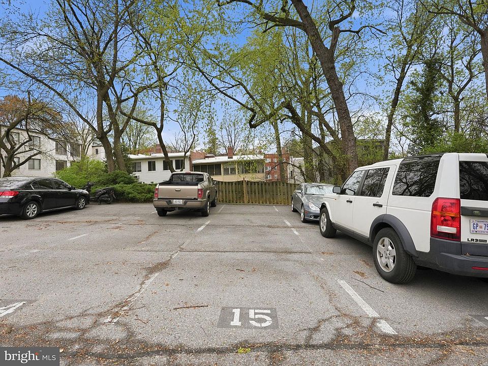1st image of 2605 39th St NW #P15