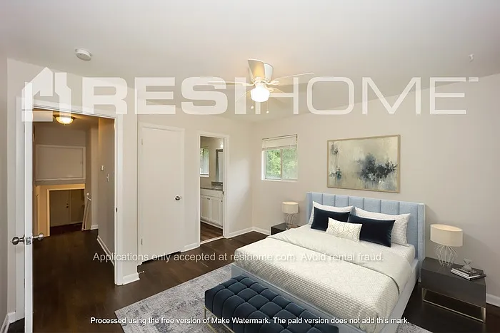 724 Dixon Rd — Photo 5