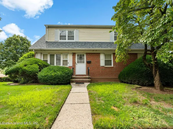 126 Grand Ave, Staten Island, NY 10301