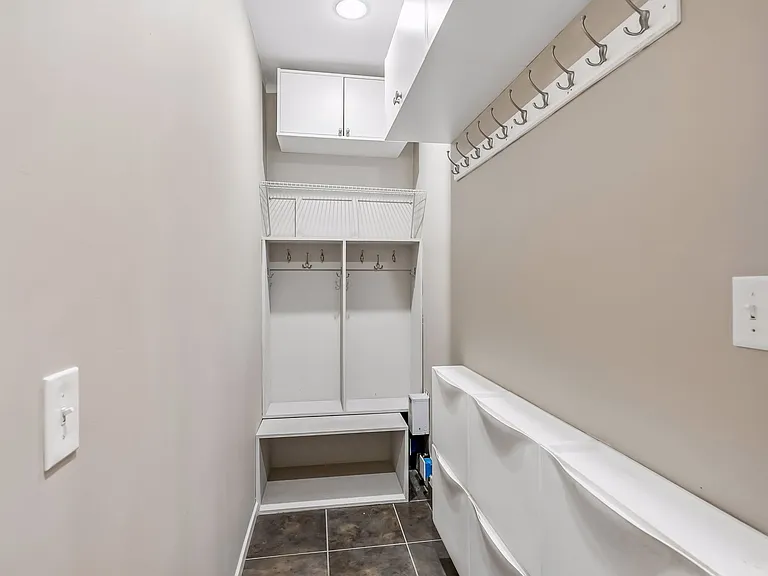 6013 Porter Ln — Photo 23