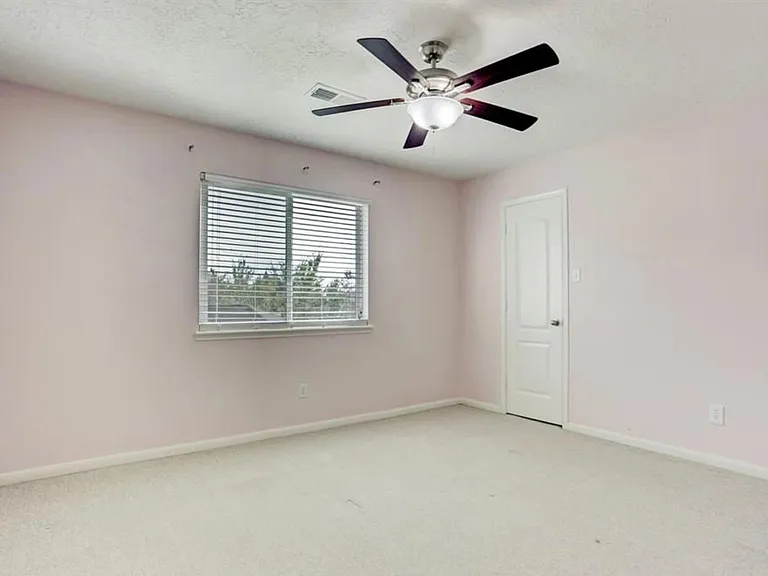 23247 Diamond Knoll Ct — Photo 23
