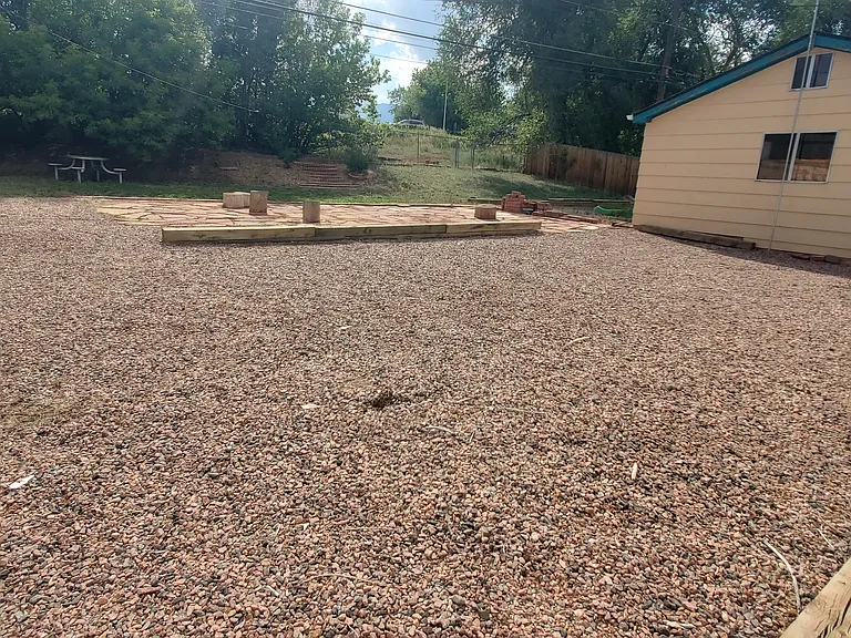 1013 Florence Ave — Photo 7