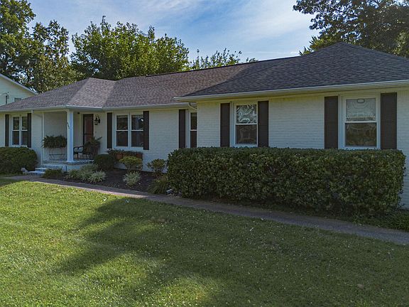 2nd image of 4242 Forrest Ave
