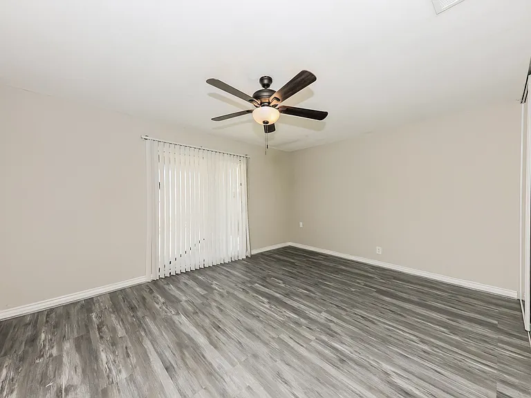 43102 Nairobi Dr — Photo 2