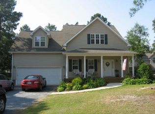 122 Bellhaven Dr, Whispering Pines, NC 28327