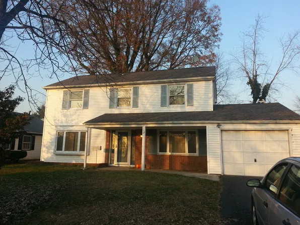 37 Pembrook Ln, Willingboro, NJ 08046