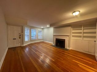 939 25th St NW, Washington, DC 20037