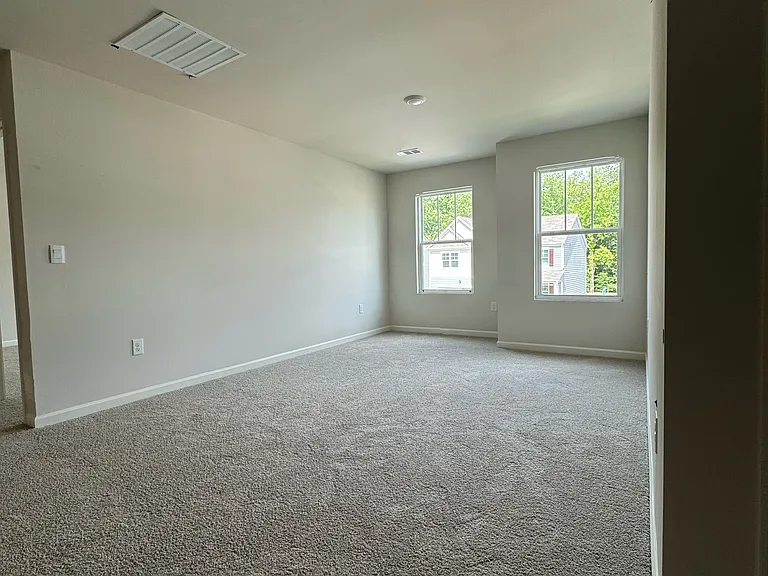 284 Shadwood Pl — Photo 16